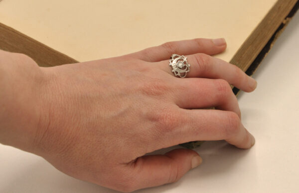 Bague pelta Taillandier joaillier