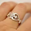 Bague-cœur-de-lys-or-blanc-Taillandier2