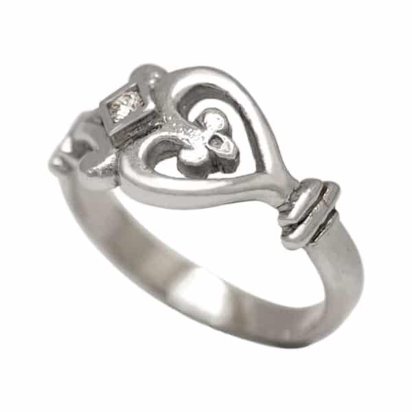 Bague-cœur-de-lys-or-blanc
