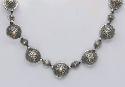 Collier Mettia