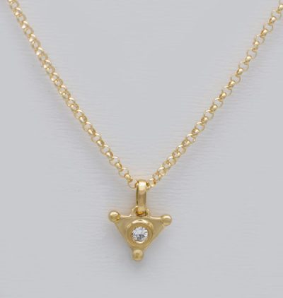 Pendentif triangle