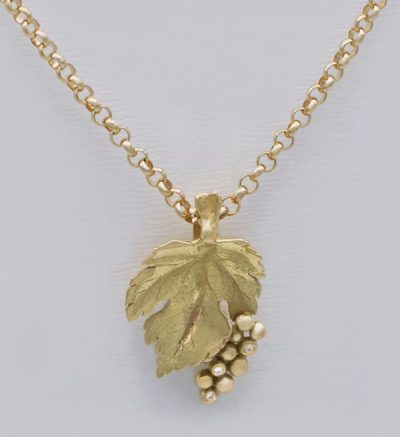 Pendentif feuille de vigne