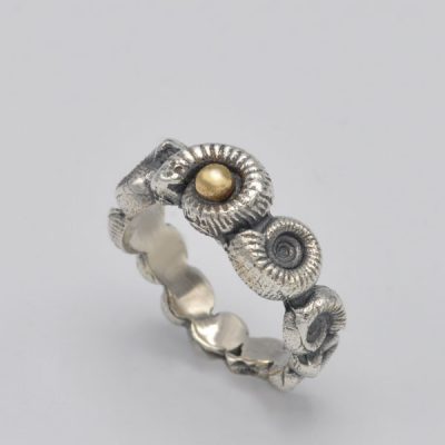 Bague ammonite